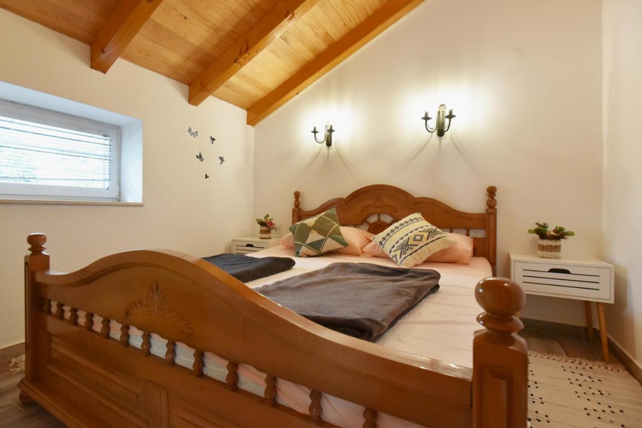 דירות קוטור Stone House Morinj מראה חיצוני תמונה